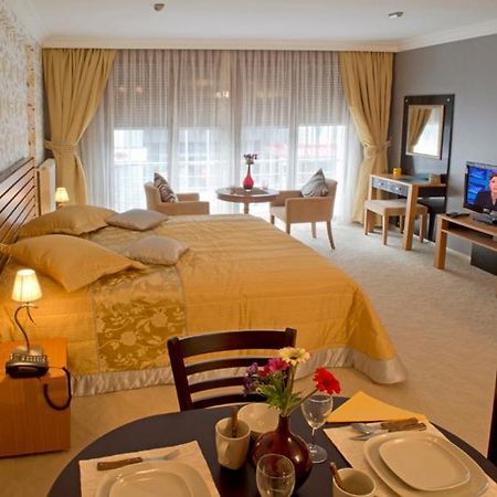 The Bosphorus House Aparthotel Istanbul Exterior photo