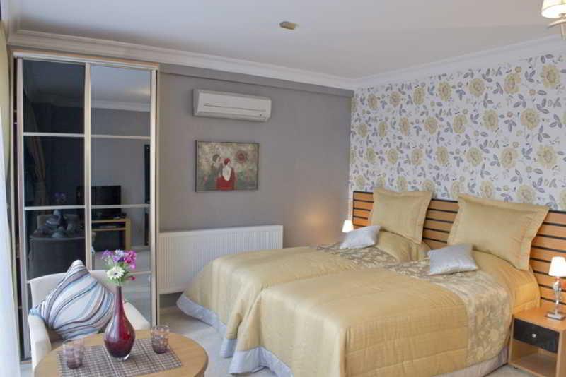 The Bosphorus House Aparthotel Istanbul Exterior photo